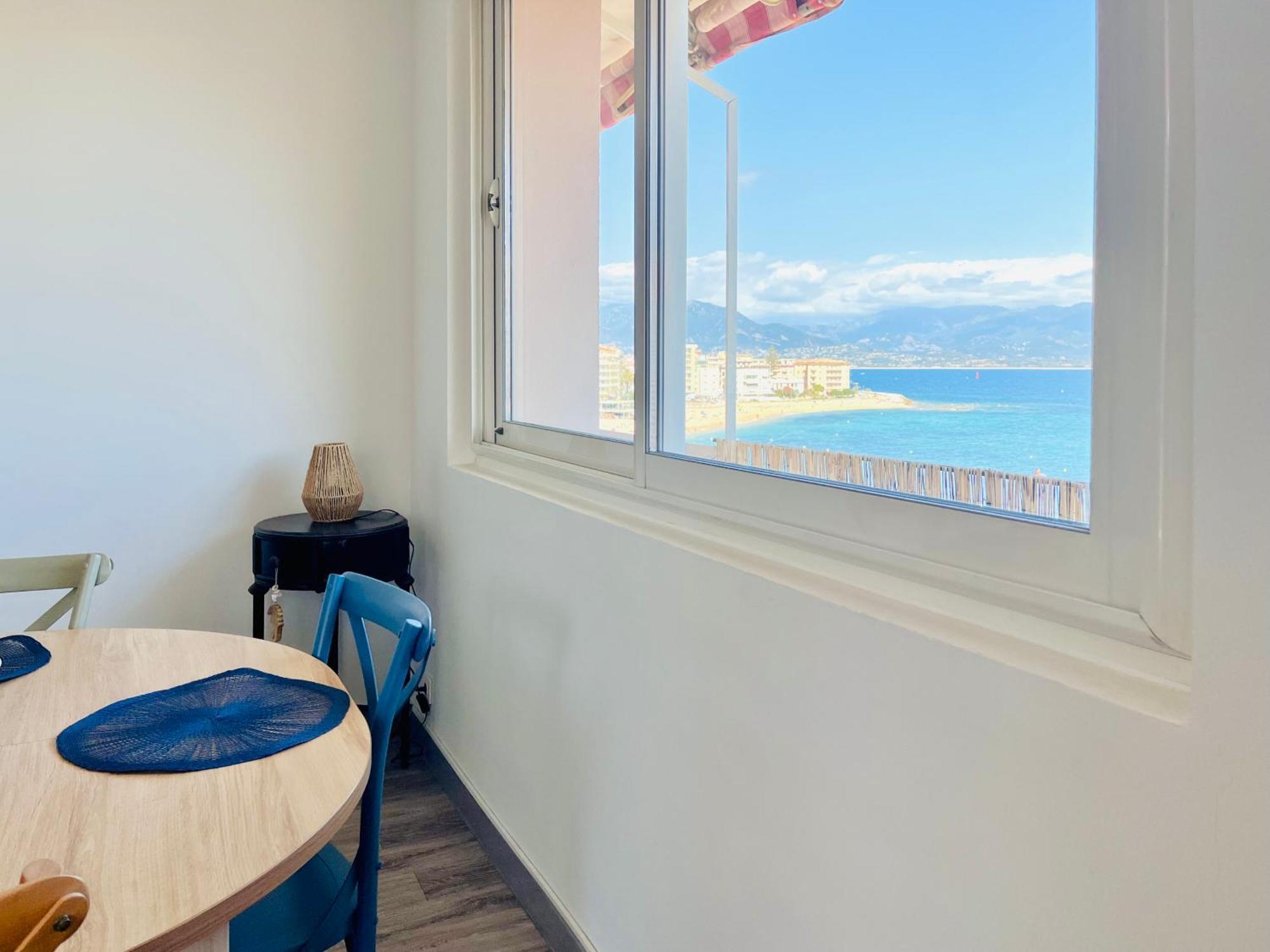 Front De Mer Beau T3 Climatise Balcon Parking Ajaccio Ajaccio  Zewnętrze zdjęcie