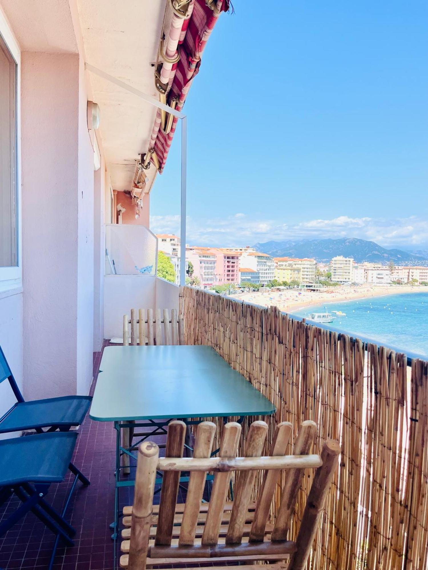 Front De Mer Beau T3 Climatise Balcon Parking Ajaccio Ajaccio  Zewnętrze zdjęcie